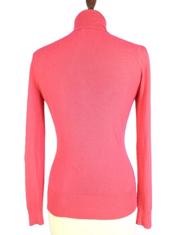 Women's Hign Neck Pull Over (Neck and Shoulders Puckered)