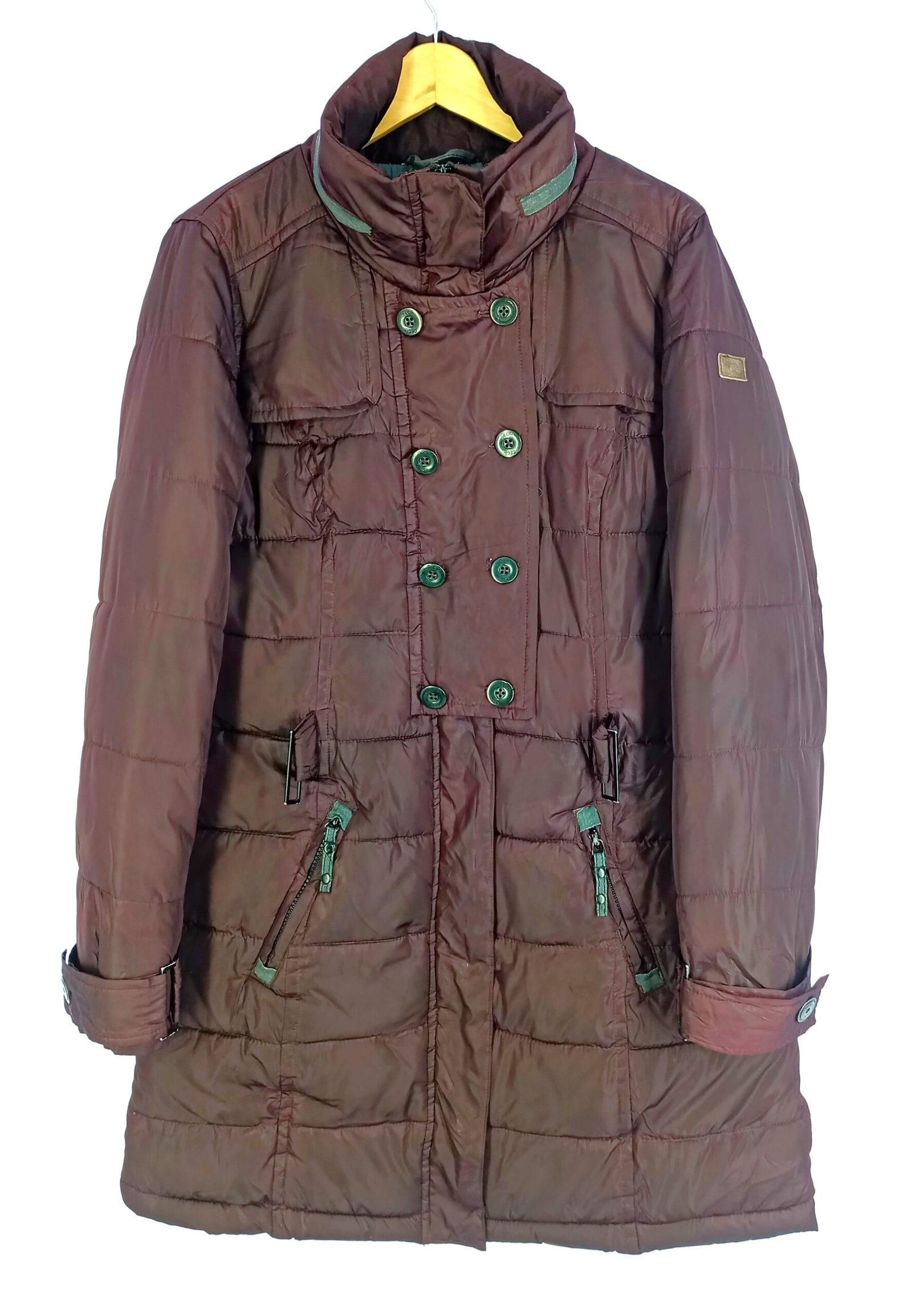 Women's Puffer Jacket - Chester Coat Design (Maroon Color with Shading Color Fabric)
