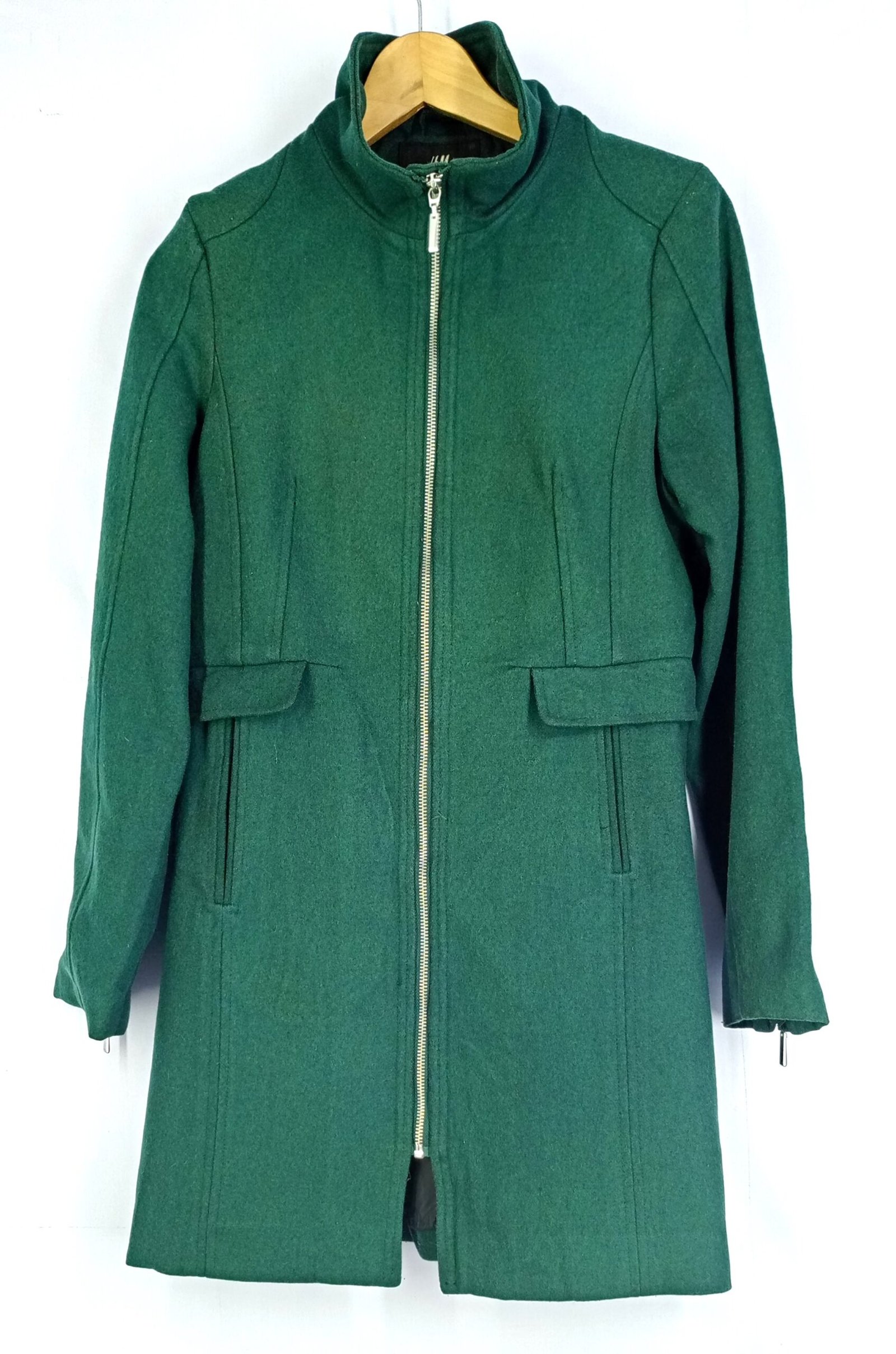 Women's Zipper Coat with Zipper Cuffs